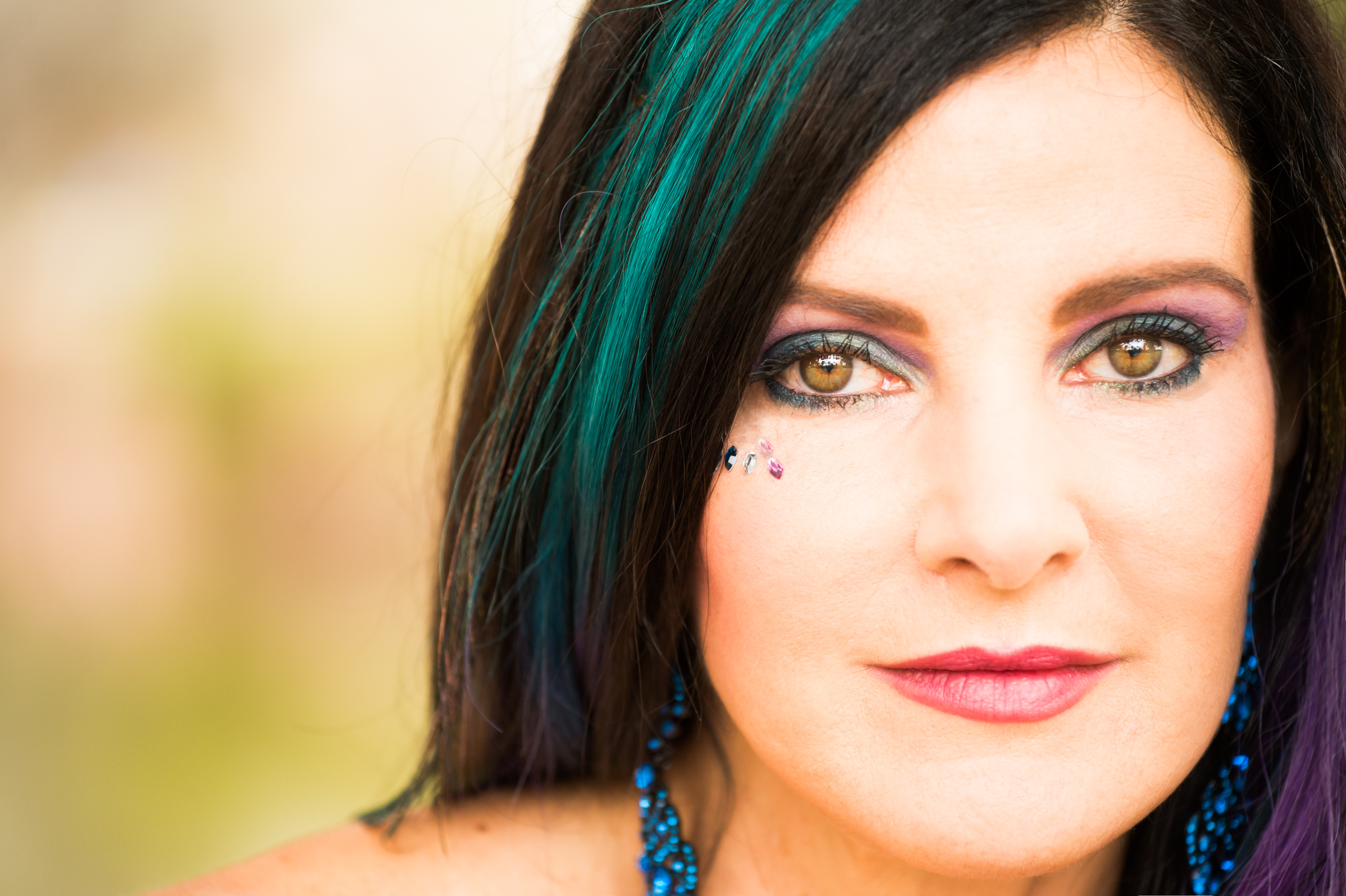 Concetta Antico – The World’s First Tetrachromat Artist